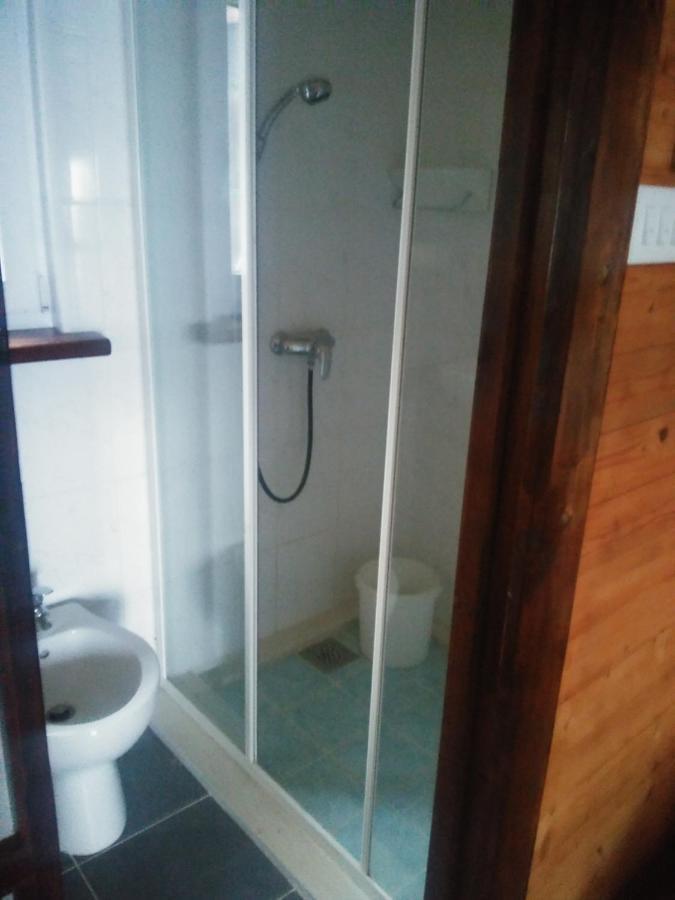 Apartments Pomjan Pogled Na Gore Buitenkant foto